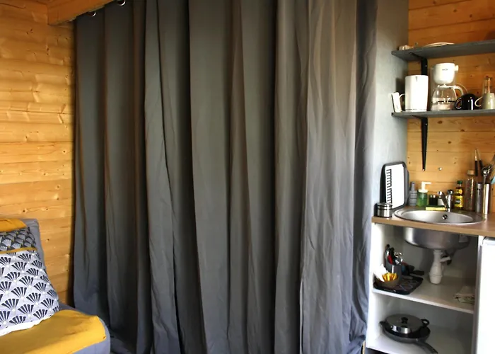 2 En Bois Avec Acces Piscine * Nimes